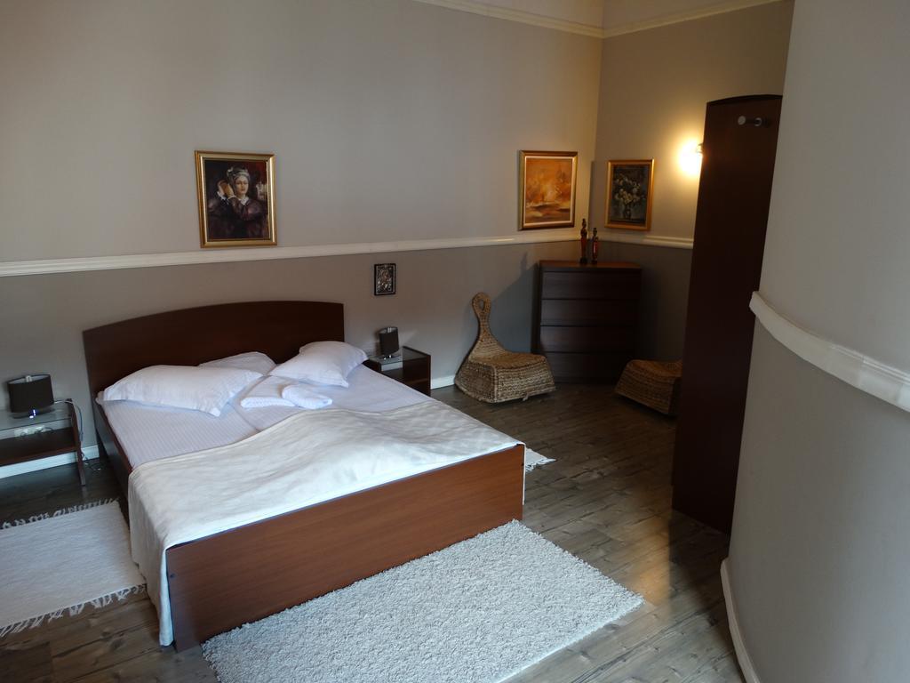 Vicenza Square Otel Sibiu Dış mekan fotoğraf